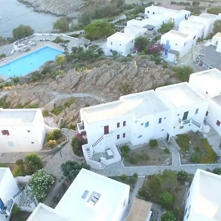 Costa Ilios 3 Bedroom Flat Орнос