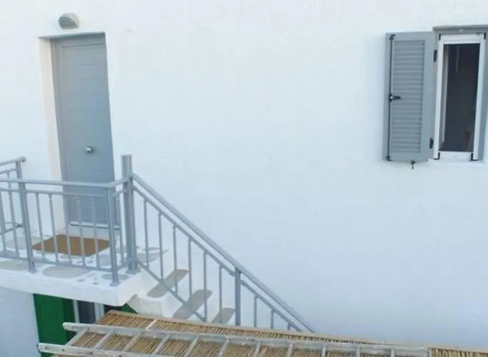 Costa Ilios 3 Bedroom Flat Apartamento *